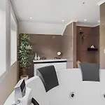 Beachfront With Jacuzzi, Cinema & Canoe فيلة برغن