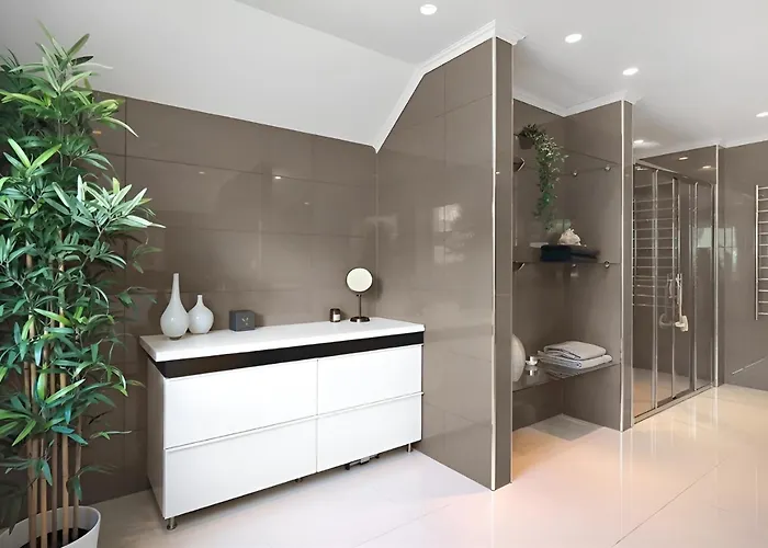 Villa Beachfront With Jacuzzi, Cinema & Canoe Bergen