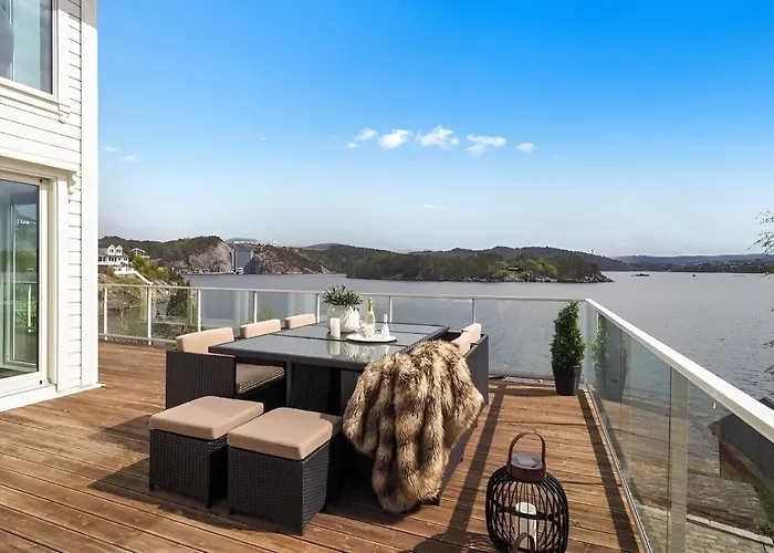 Вилла Beachfront With Jacuzzi, Cinema & Canoe